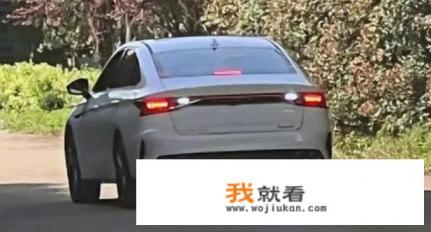 2021奇瑞瑞虎5x自动挡落地价格表奇瑞j轿车最低多少钱？