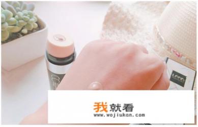 气垫bb霜和cc棒使用顺序？