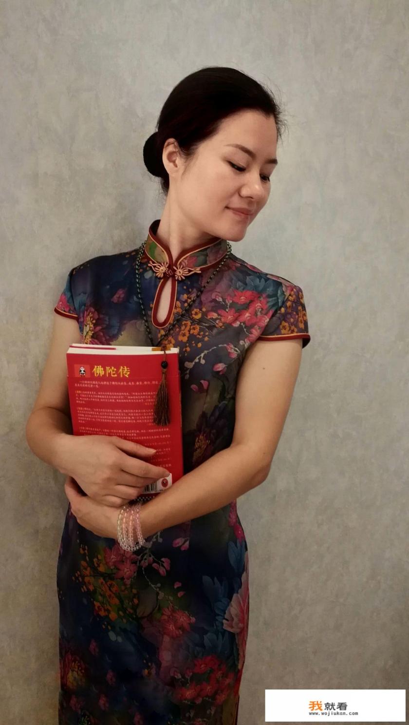 人像摄影，眼睛很媚的照片怎么拍？