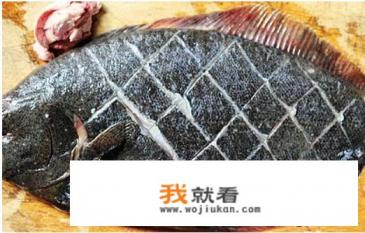蒸比目鱼的家常做法？