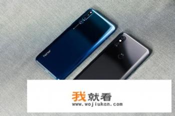 小米mix3性能怎么样，玩“吃鸡”游戏怎么样？