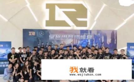 每月10000包吃住，但每天都要打王者，不允许打其他游戏，走职业化道路，你愿意吗？