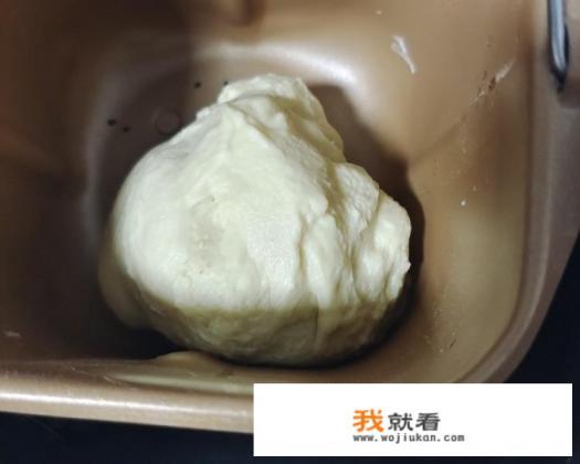 用面包机做面包的详细步骤和方法？