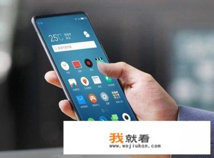 想入魅蓝e2，这手机怎么样，玩吃鸡会卡吗？