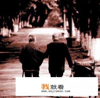 老年人沉迷平板和手机怎么办？