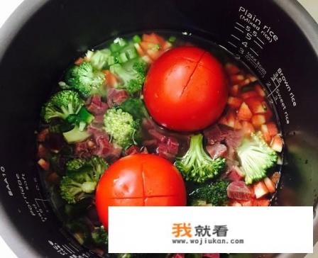 抖音里的番茄网红焖饭究竟怎么做？
