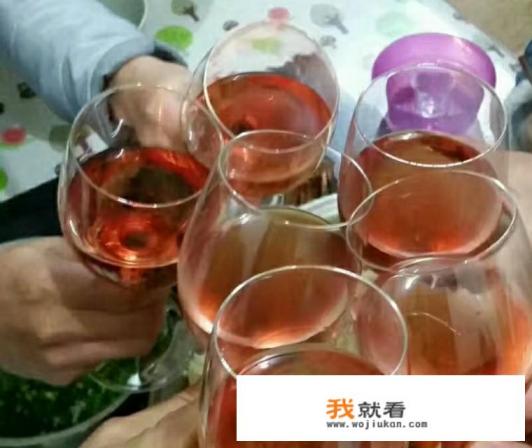 自酿葡萄酒有毒吗? 自酿葡萄酒有毒吗?