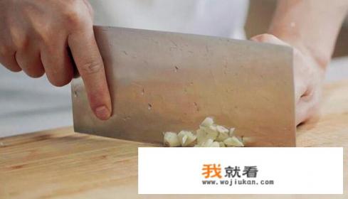 蒜蓉粉丝娃娃菜做法？