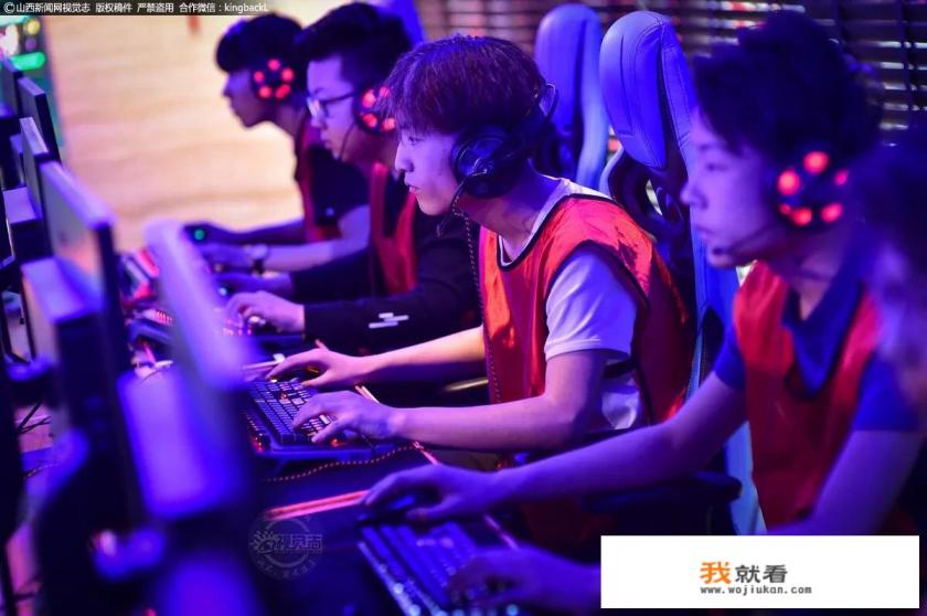 高中生玩游戏的利与弊？