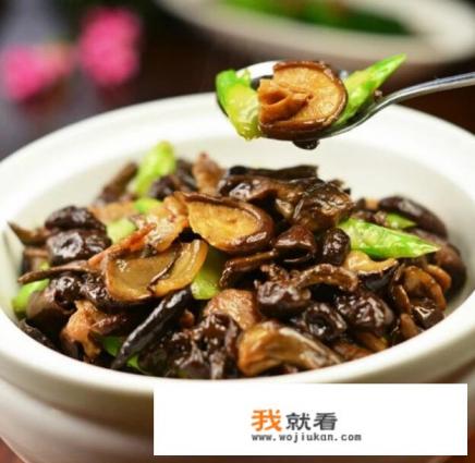 香菇怎么炒好吃？