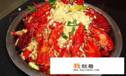 为什么市场上卖的小龙虾这么干净？
