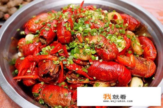 为什么市场上卖的小龙虾这么干净？