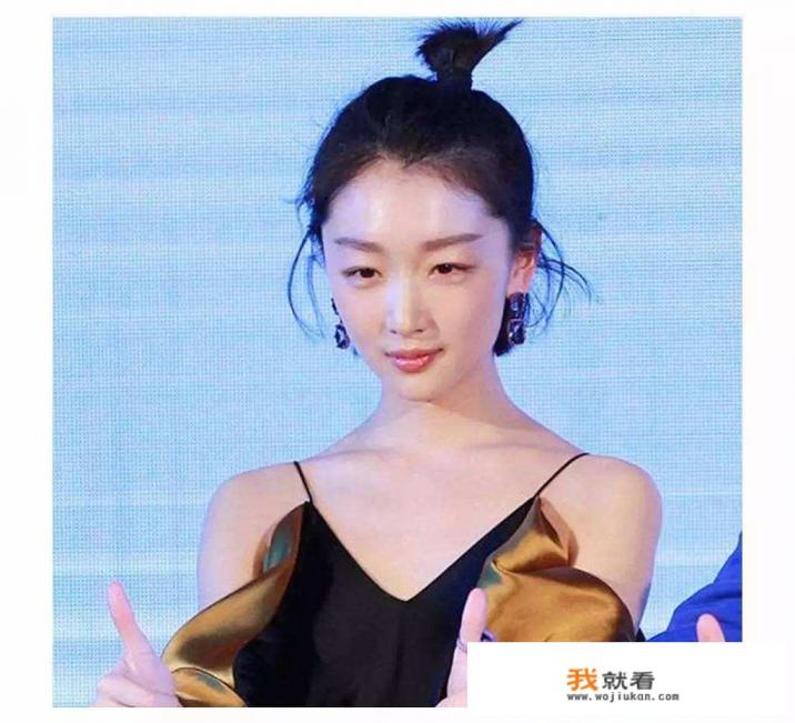 短发丸子头怎么扎？