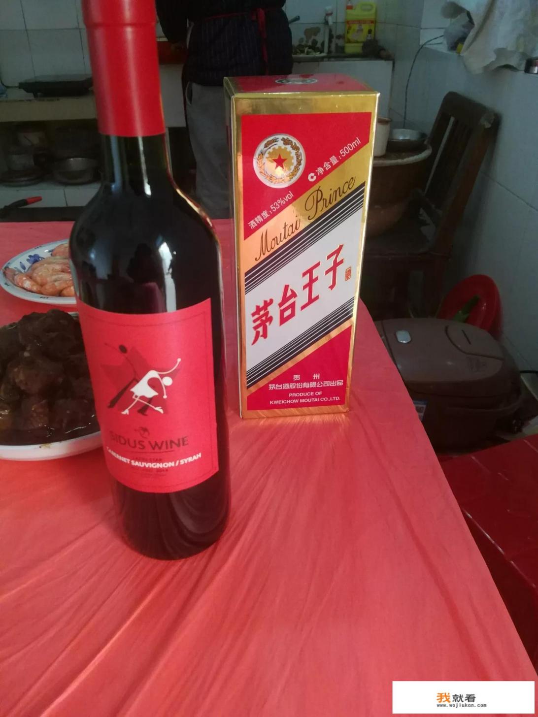 喝酱香型白酒的好处和坏处？