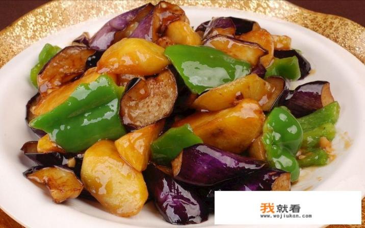 地三鲜这道菜包括哪些食材？