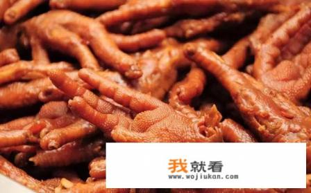 鸡爪能在卤水里泡多久？