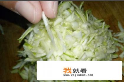 西葫芦饺子馅怎么调？
