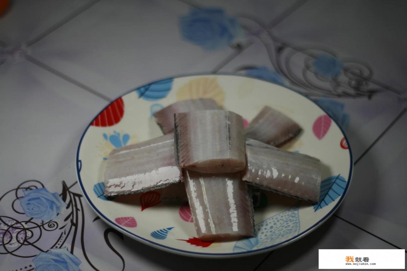 炸鱼块用加面粉吗？