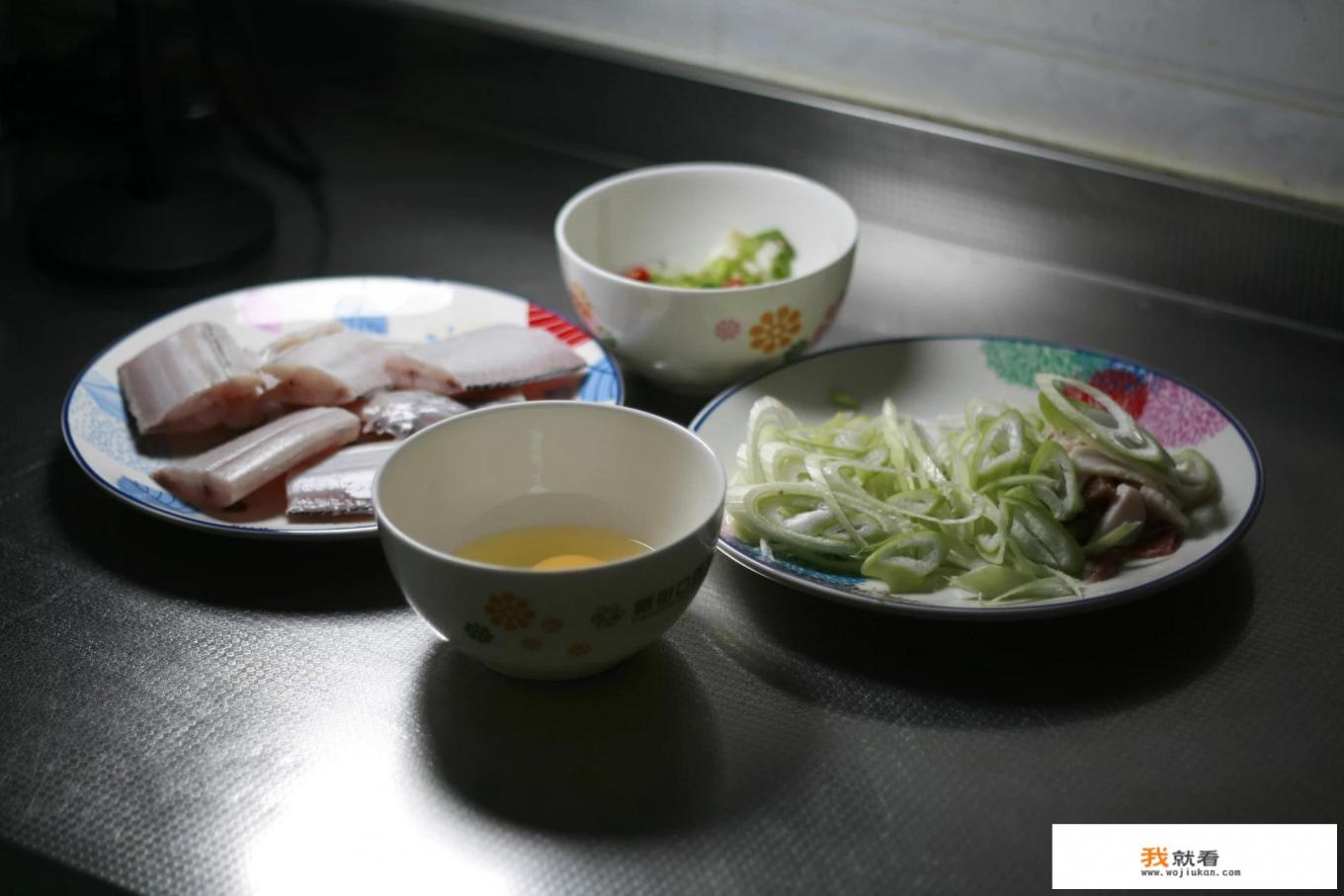 炸鱼块用加面粉吗？