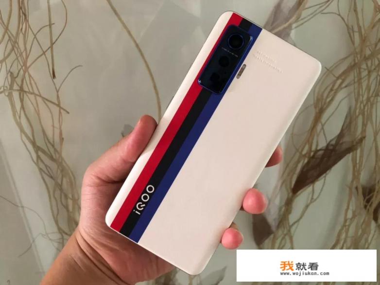手机的品牌及生产国家？
