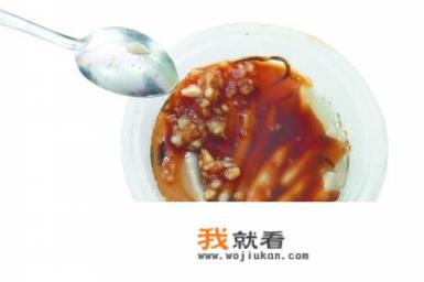 泉州小吃土笋冻是用虫子做的么？什么虫子啊？有什么特殊的营养价值么？
