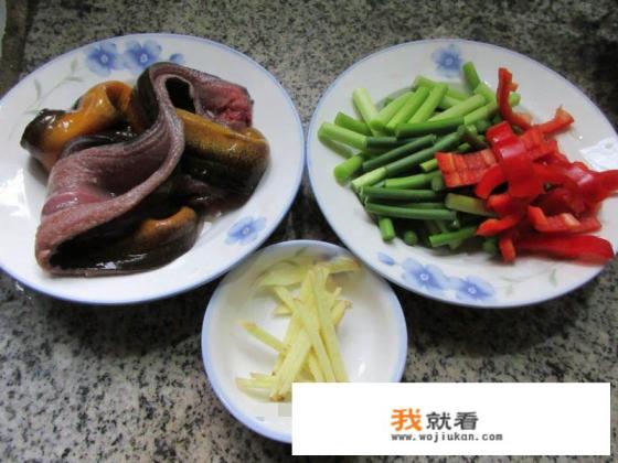 蒜苔炒鳝鱼王刚
