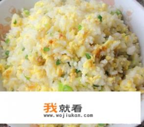 蛋炒饭是怎么做的？