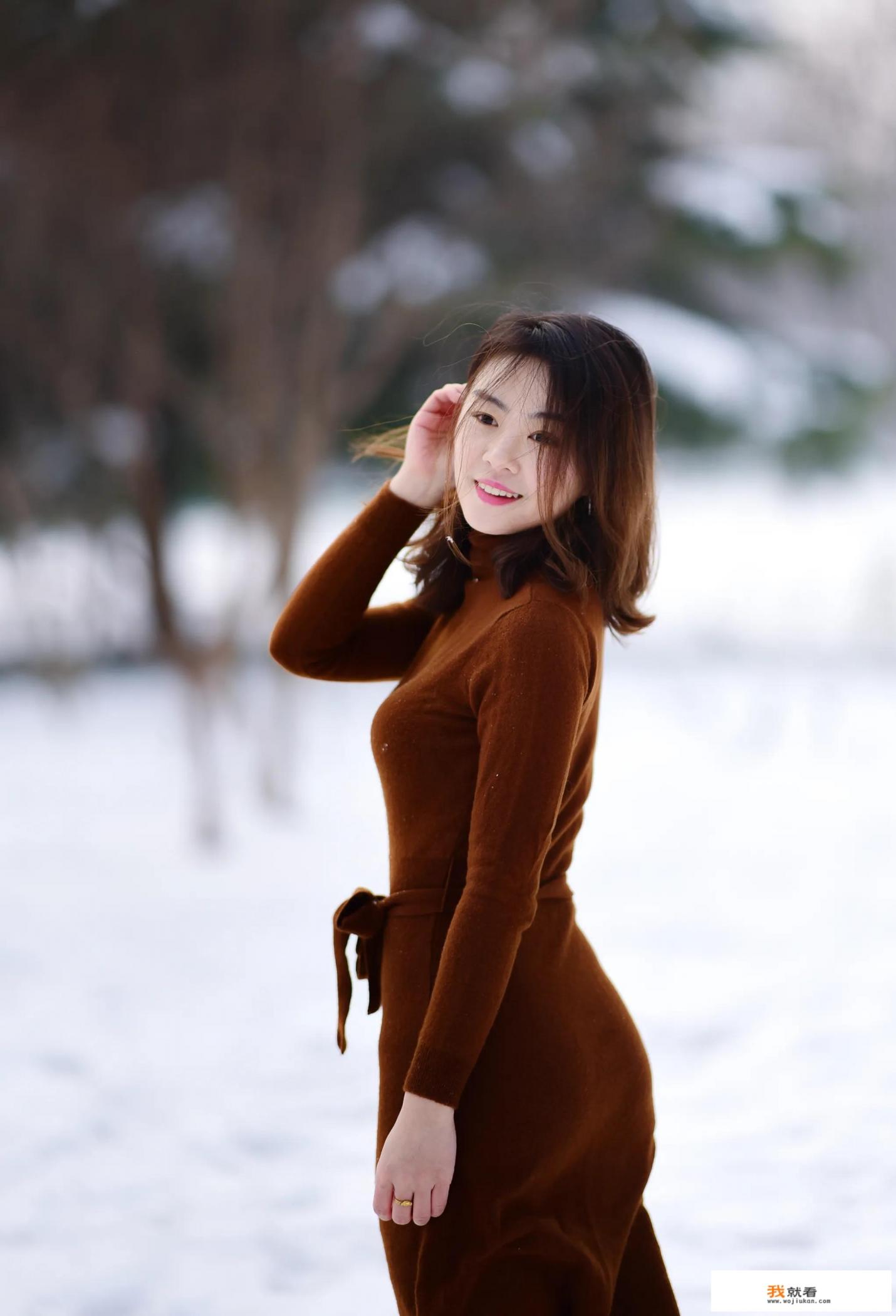 尼康和佳能的全画幅:D700和5D2相比哪个更有优势？