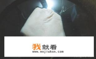 怎么做红烧蹄髈？