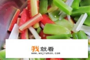 正宗四川泡椒凤爪的制作方法？