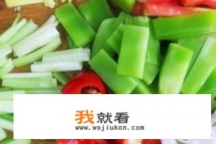 正宗四川泡椒凤爪的制作方法？