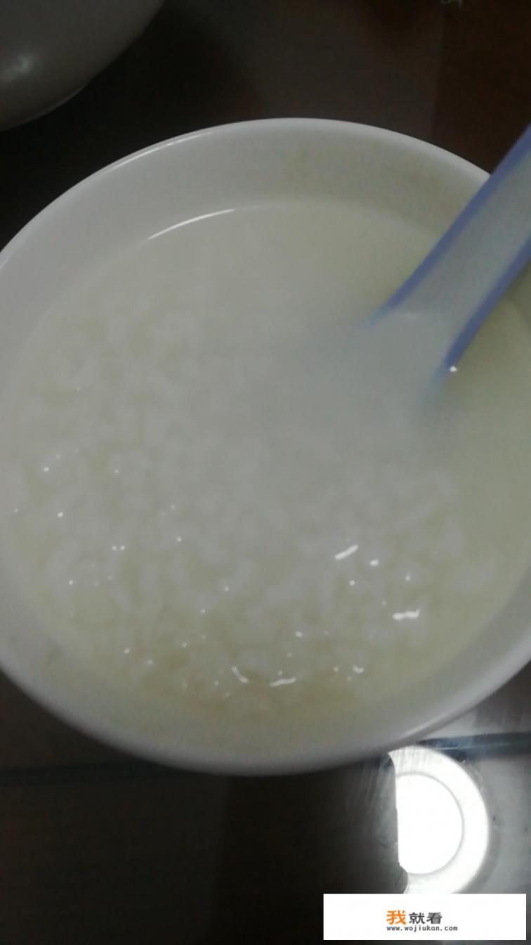 咸鸭蛋蛋黄炒白菜做法？