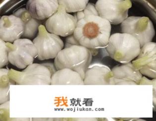 【怎样做糖醋蒜】糖醋蒜的简单做法？