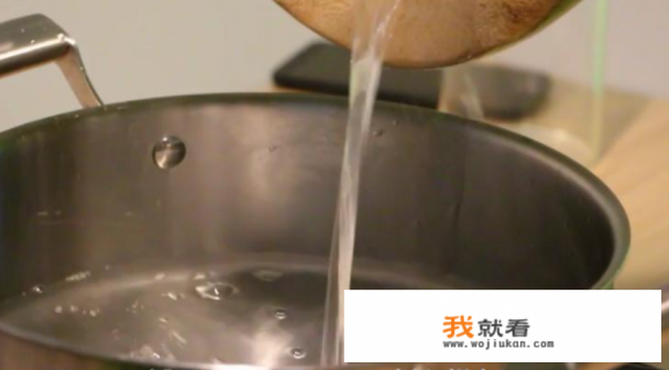 椰子煲汤配什么好？