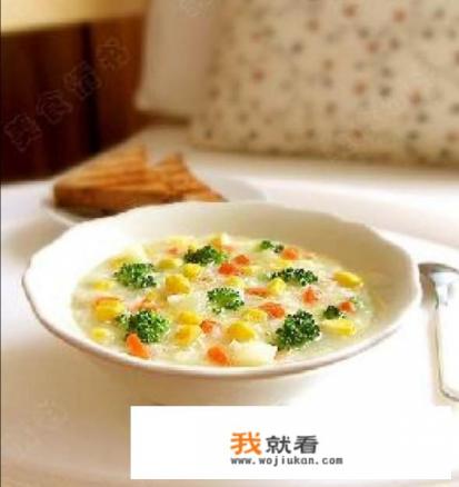 张文宏说早餐不要喝粥，要喝牛奶、吃鸡蛋、三明治，你怎么看？
