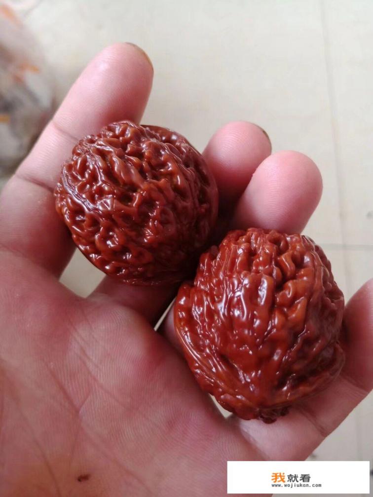 一般的把玩核桃多少钱？