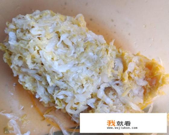 酸菜炖冻豆腐的做法有哪些？