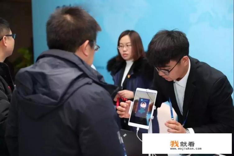 怎么领微信签到红包阿？