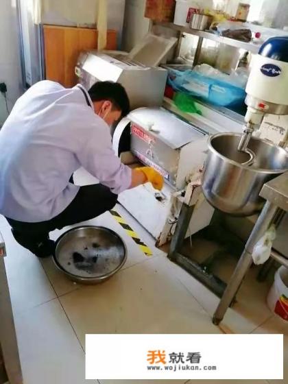 如果是青春期的小朋友早餐中午正常吃晚餐一顿不吃米饭可以吗？
