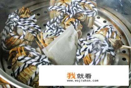 蒸螃蟹的正确方法开水蒸？