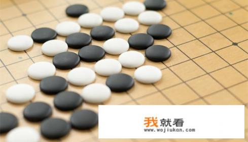 五子棋的规则与玩法？