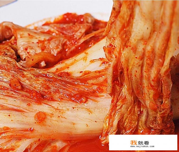 辣白菜那么红是怎么做的？