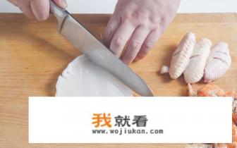 三汁焖锅鱼的做法，三汁焖锅鱼怎么做？