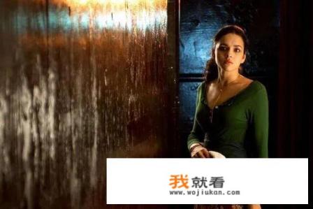 如何评价王家卫电影《蓝莓之夜》？