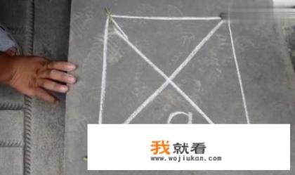 跳茅坑游戏怎么玩？