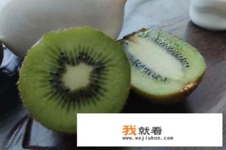 鲜榨果汁与水的配比？