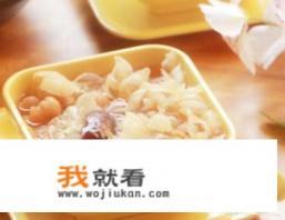 怀孕初期可以和莲藕绿豆猪骨汤吗？