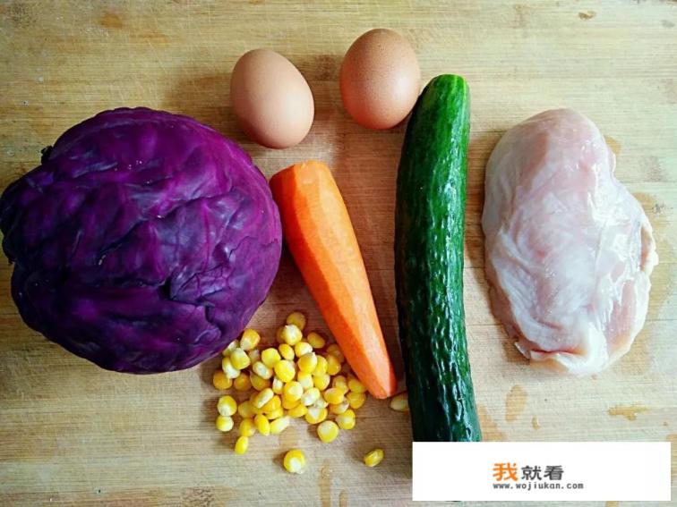 求教健身爱好者帮忙提下意见，健身餐可以前一天先做好第二天再吃吗，上班要怎么准备好？