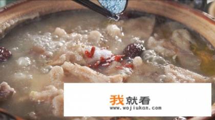 榴莲煲鸡汤的做法步骤？