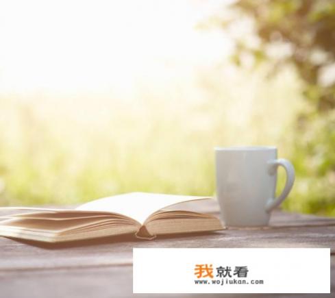 我爸玩儿围棋游戏，玩儿不过别人能生气到扇自己耳光，这是什么心理？